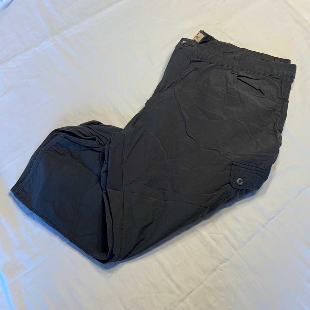 Woolrich cargo pants size 14